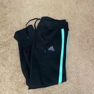 Adidas Cropped/Capri Woman’s Pants